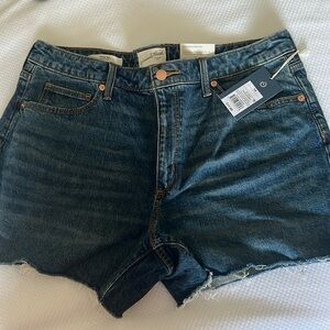 Universal Threads shorts